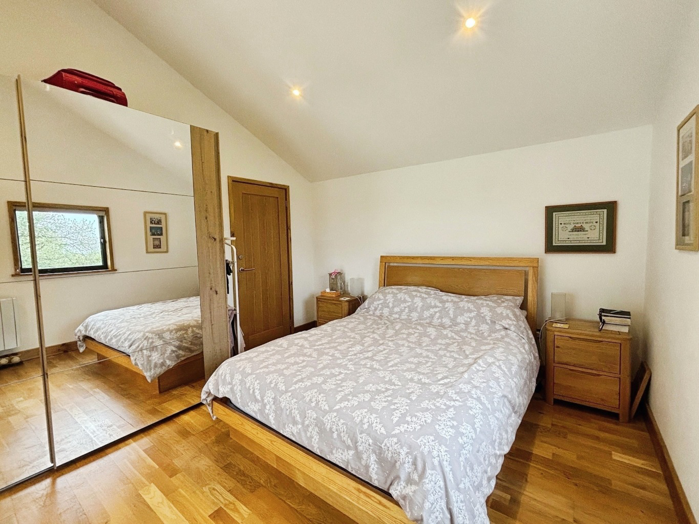 Helston, Barn conversion set within approx 2 acres, photo 12