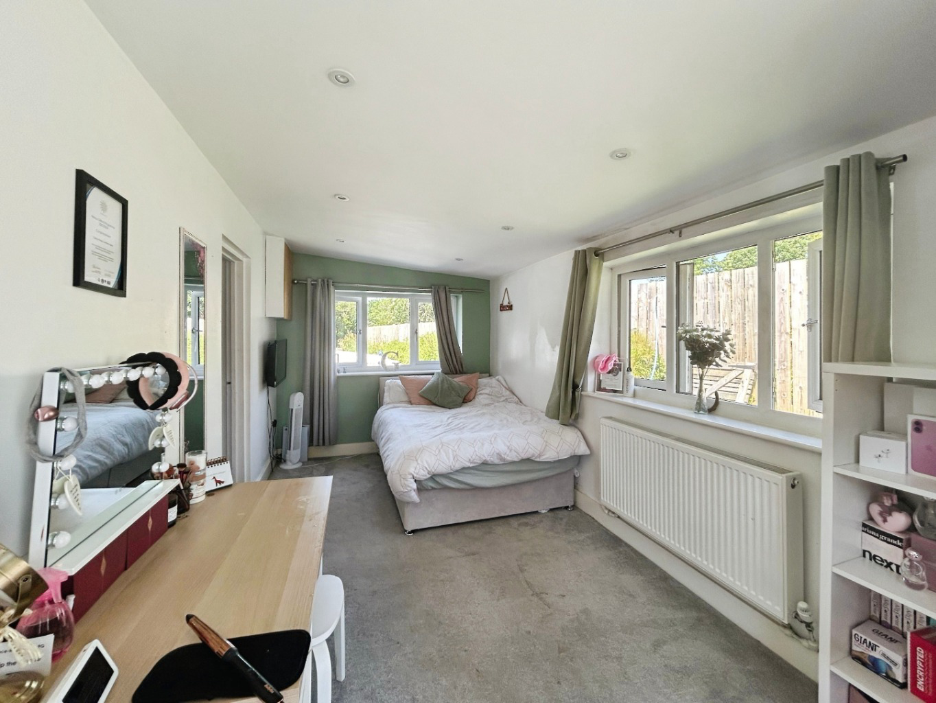 Horsedowns, Spcacious and versatile five bed bungalow, photo 15