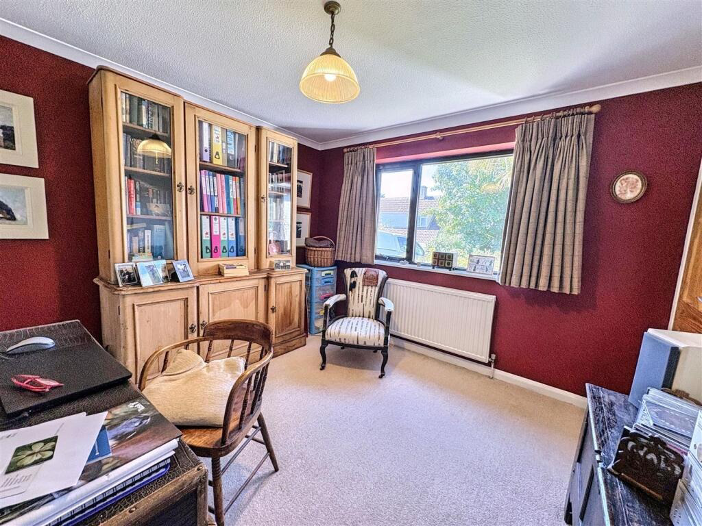 Mullion, Spacious four bed home, photo 10