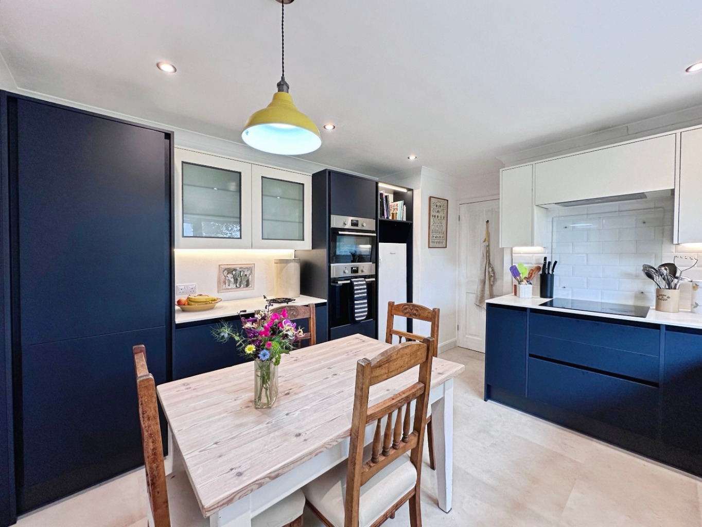 Mullion, Spacious four bed home, photo 2