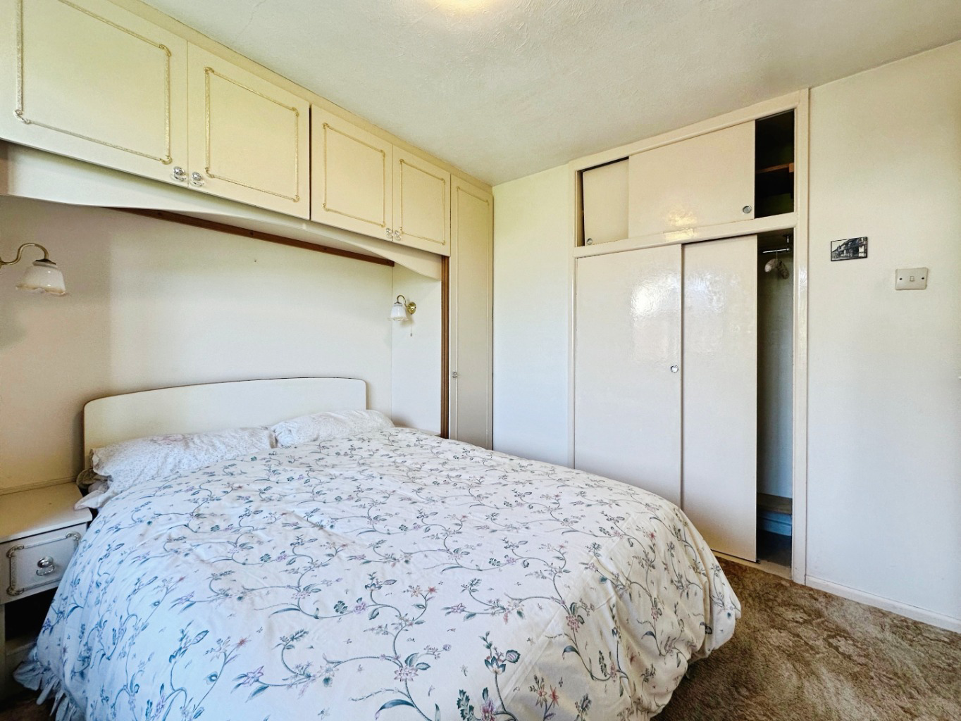 Kuggar, Detached bungalow with potential and no chain, photo 13
