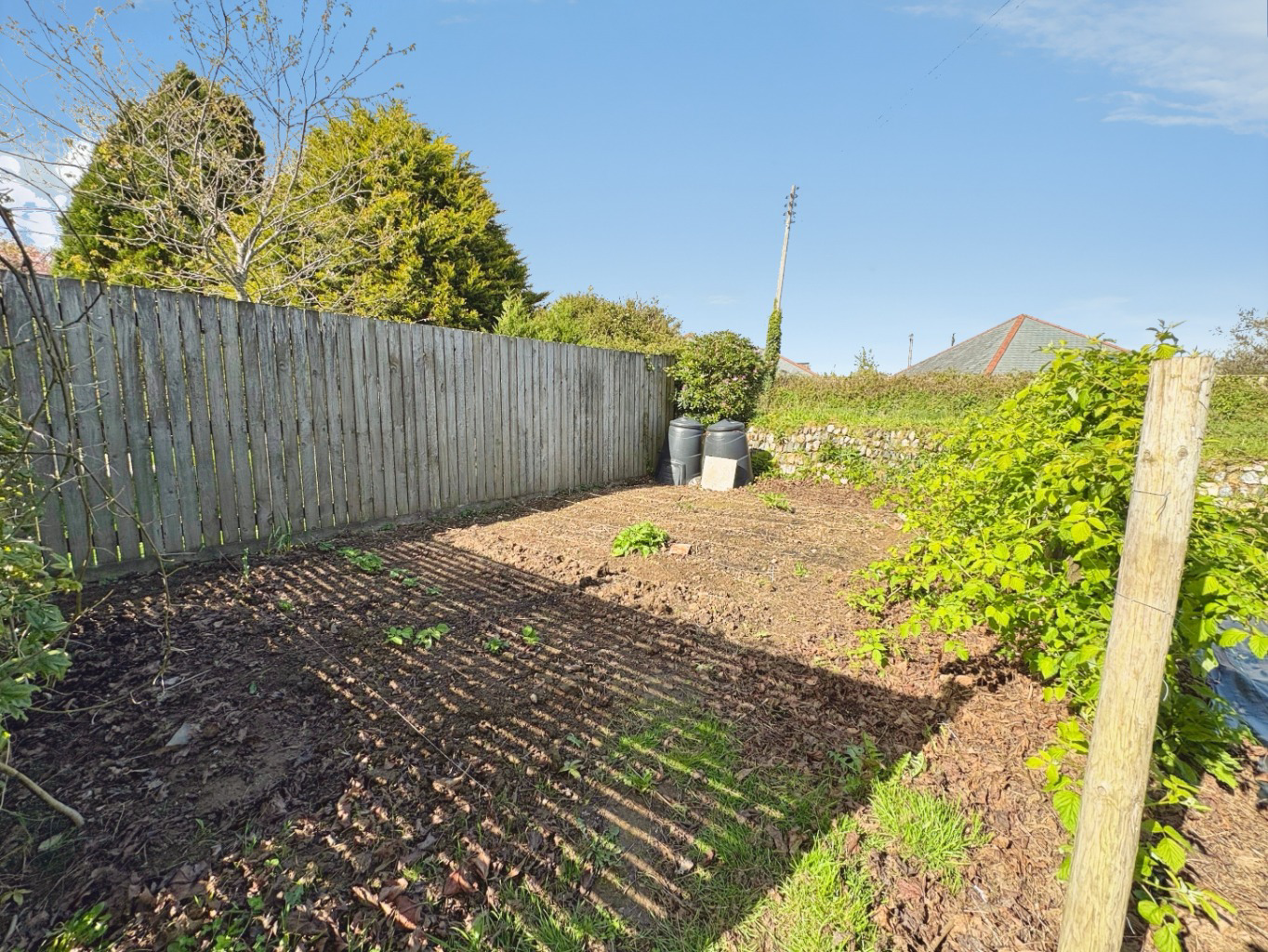 Leedstown, Bungalow set on a generous plot, photo 30