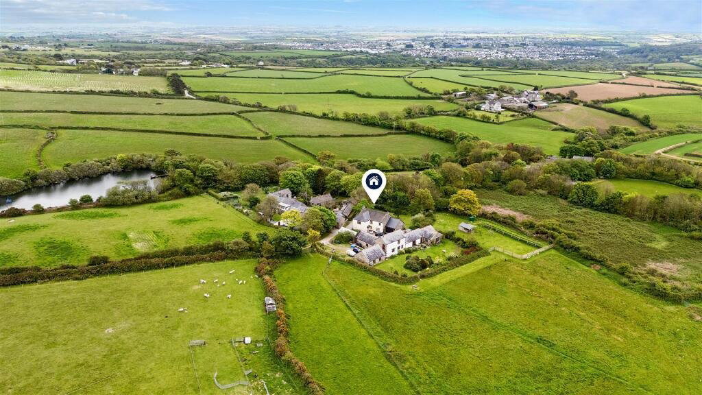 Farmhouse with Land, Sithney, Helston, photo 30