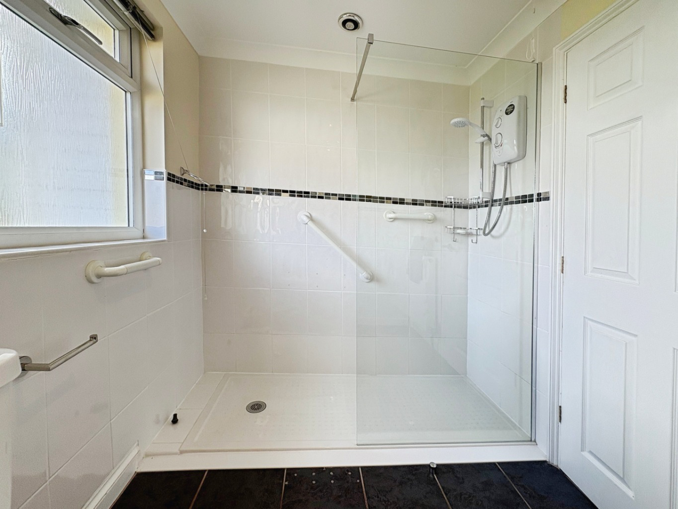 The Lizard, Versatile bungalow with no chain, photo 13