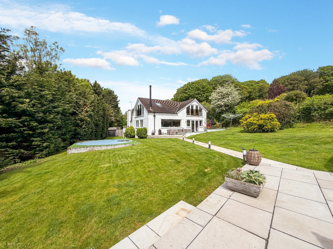 Gwallon, Nr Marazion, Exceptional spacious detached house