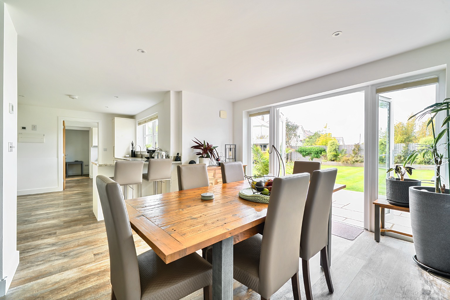 Rosudgeon, Impressive five bed family home, photo 10
