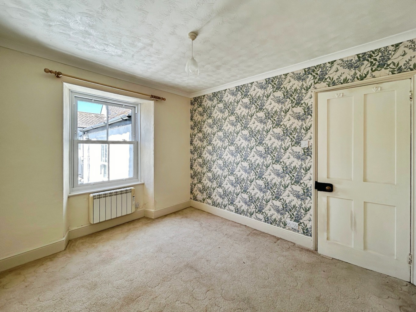 Penzance, Two bed home with no chain, photo 16