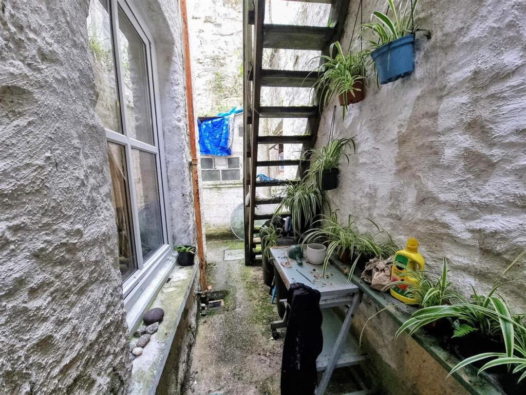 Ground Floor Flat, Peverell Road, Porthleven, photo 17