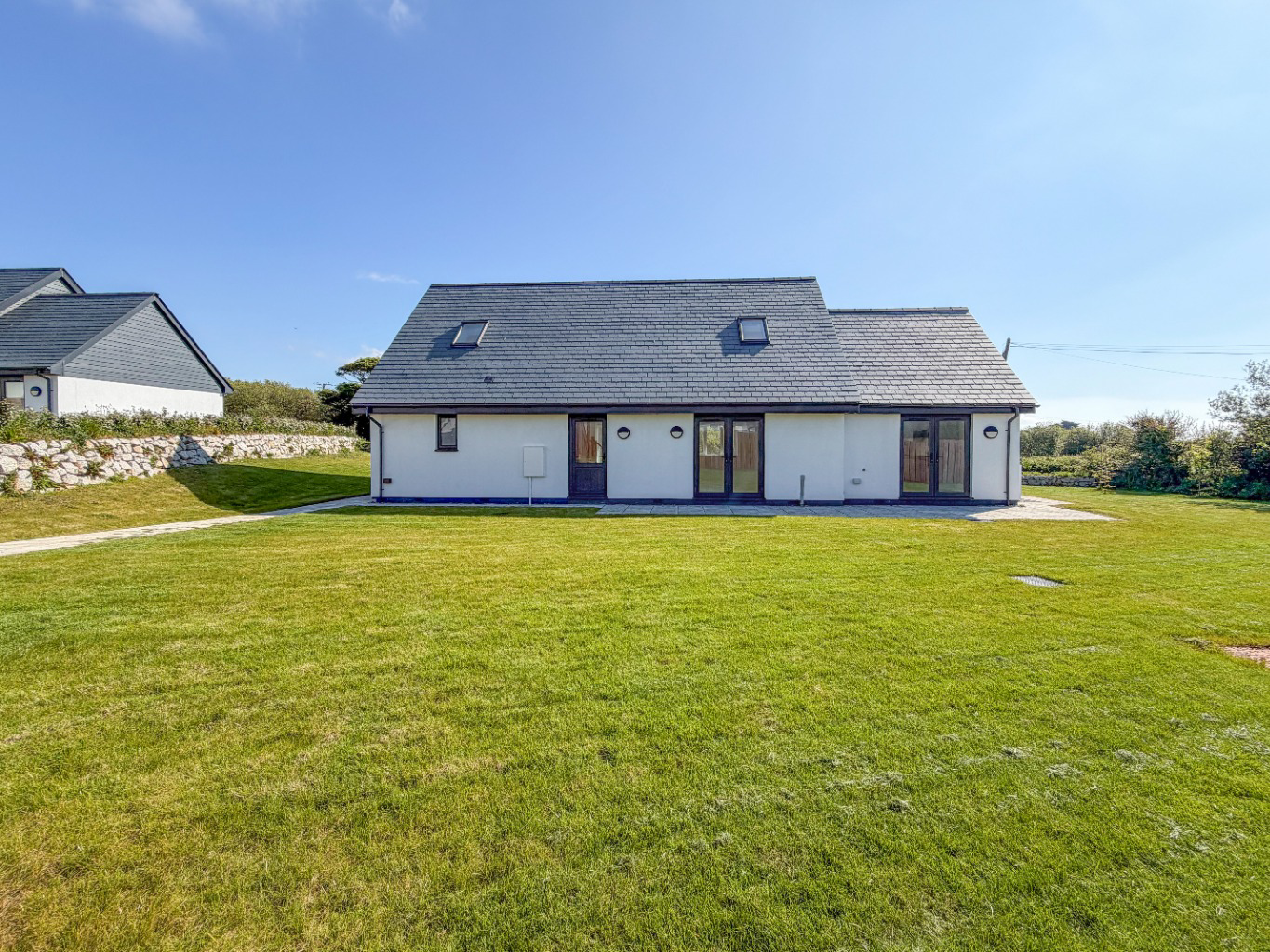 Coverack, Newly constructed three bed home