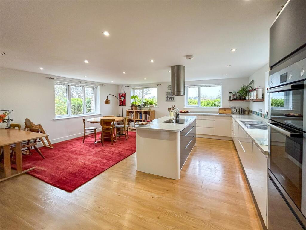 Large detached family home, Hayle Road, Nancegollan, photo 28
