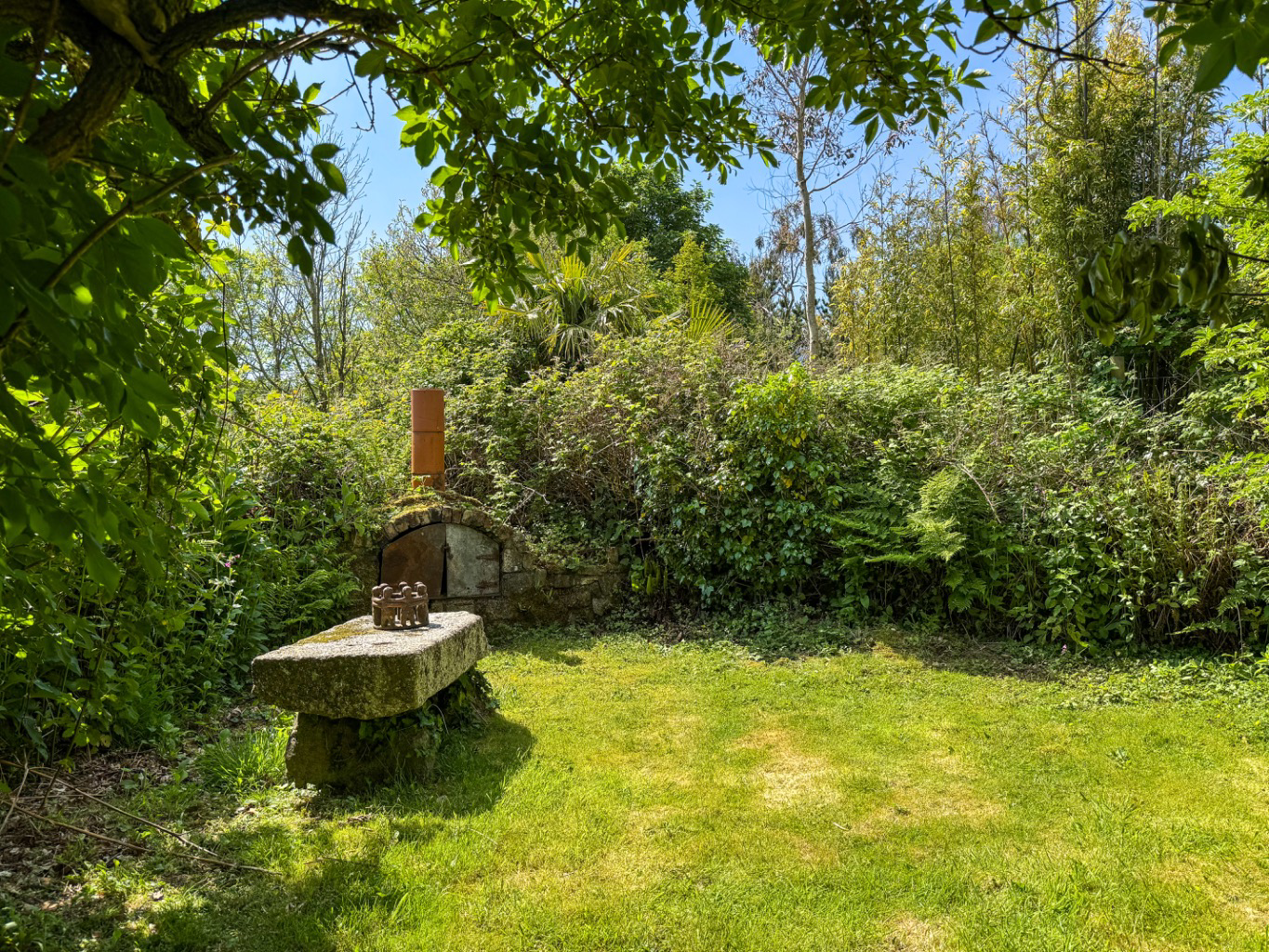 Near Godolphin Cross, Countryside home set within large grounds, photo 29
