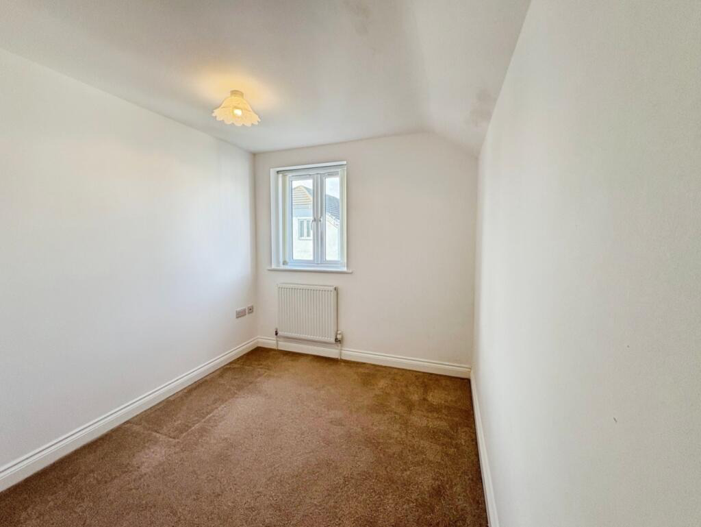 Connor Downs, Spacious family home, photo 17