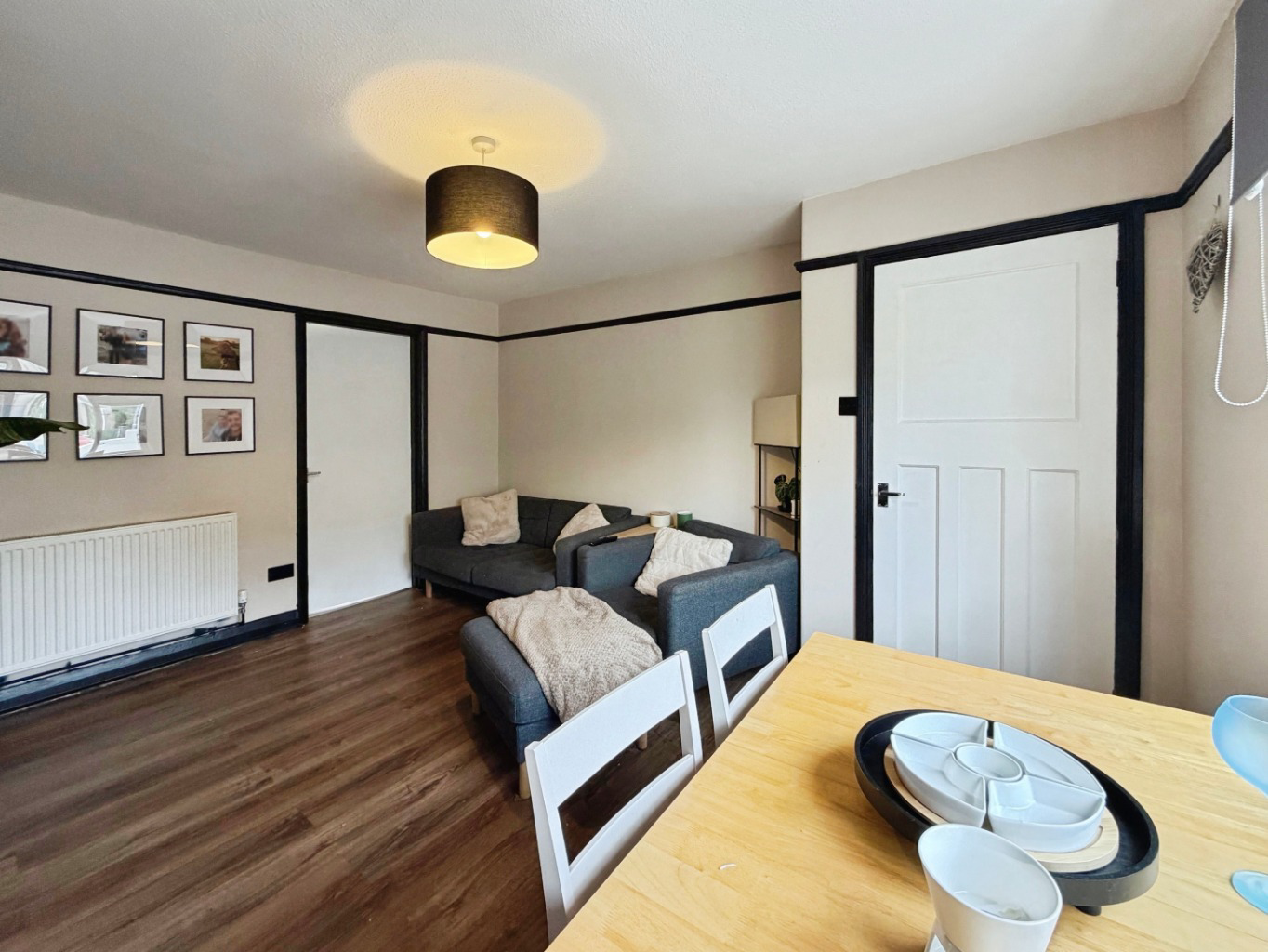 Helston, Three bed family home, photo 4