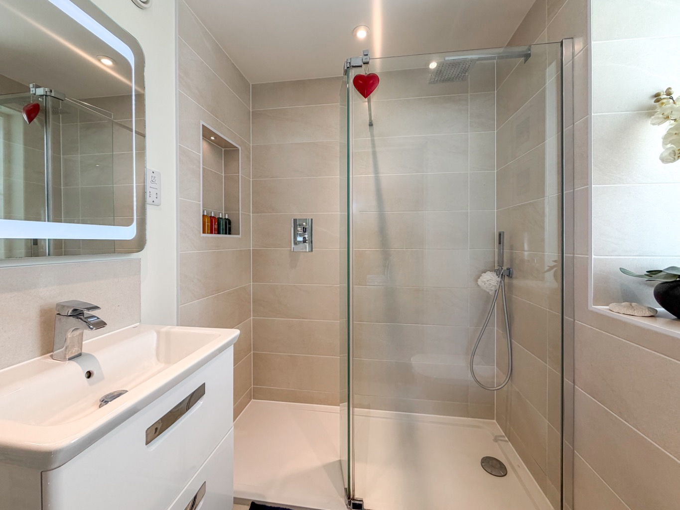 Hayle, Exceptional three bedroom home, photo 20