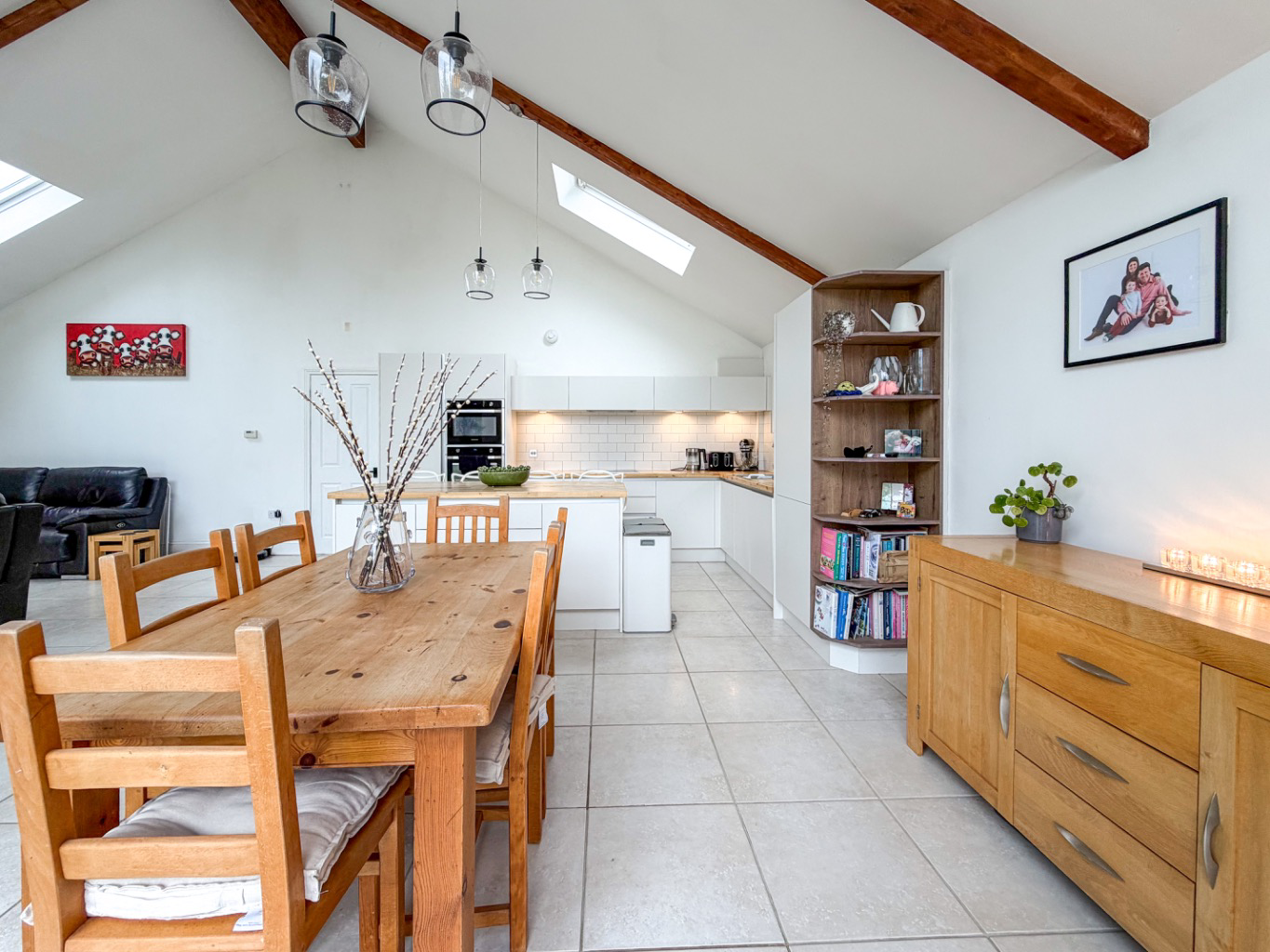 Leedstown, Impressive and spacious four bed home, photo 5