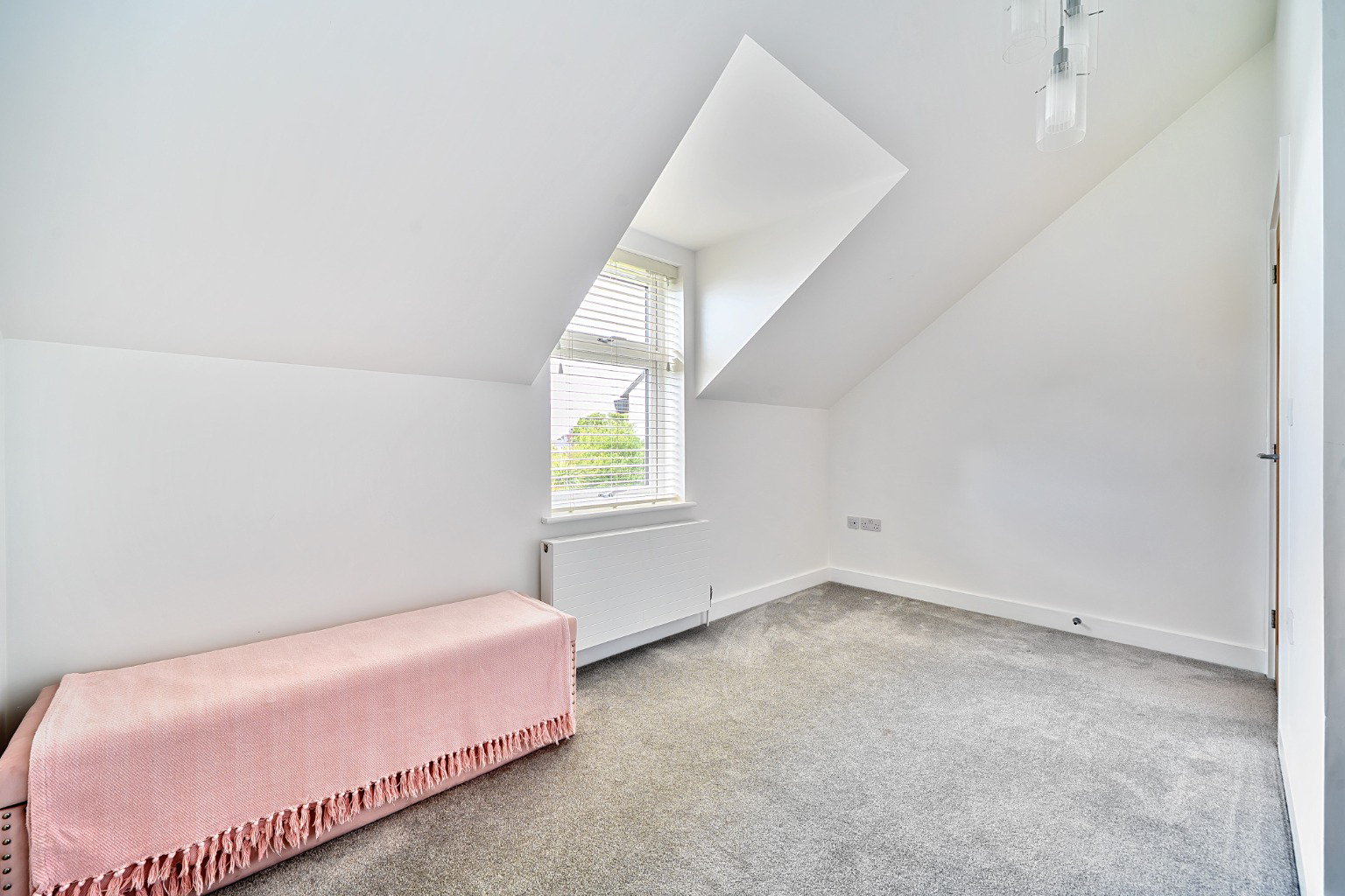 Rosudgeon, Impressive five bed family home, photo 23