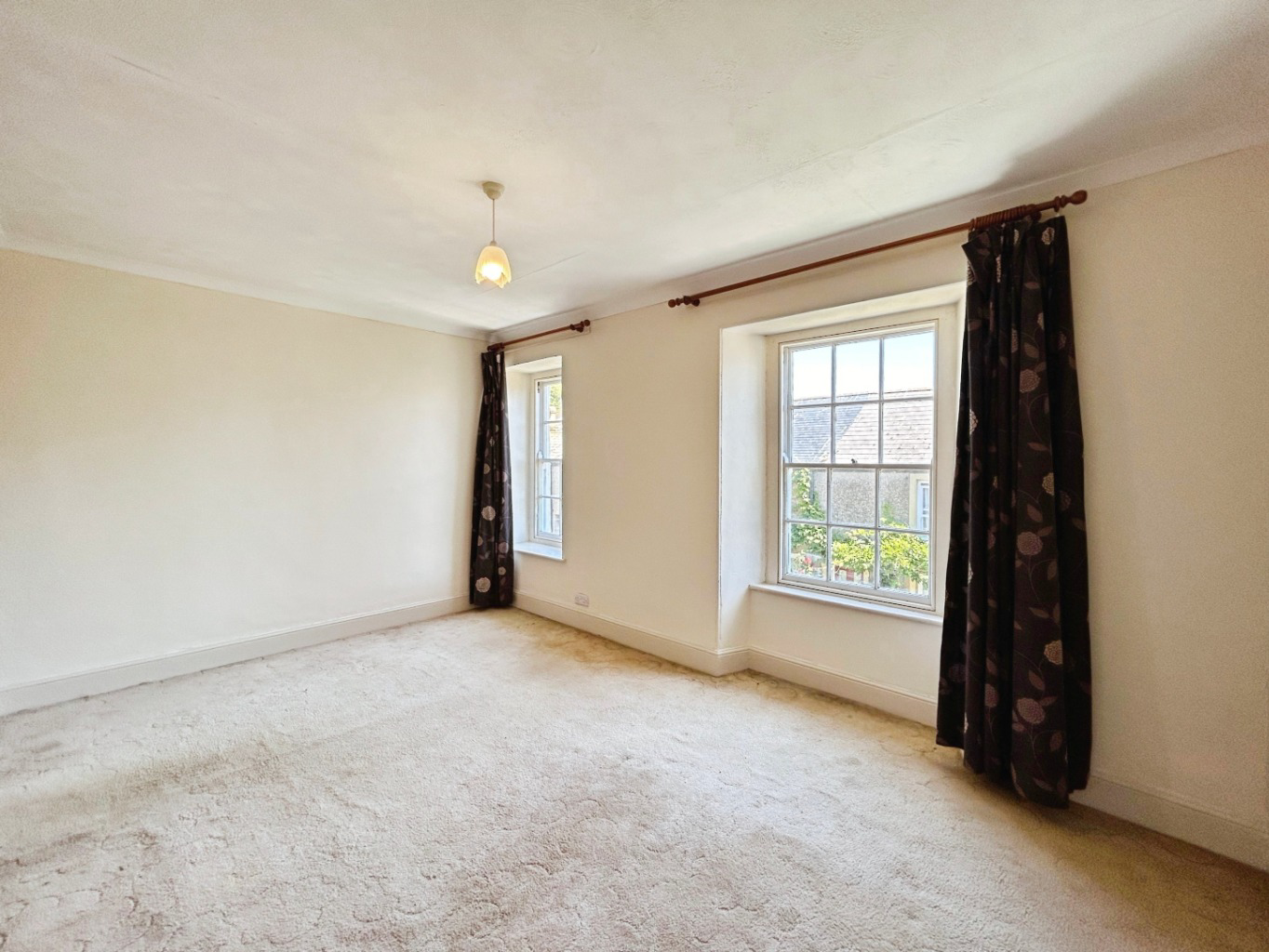 Penzance, Two bed home with no chain, photo 13