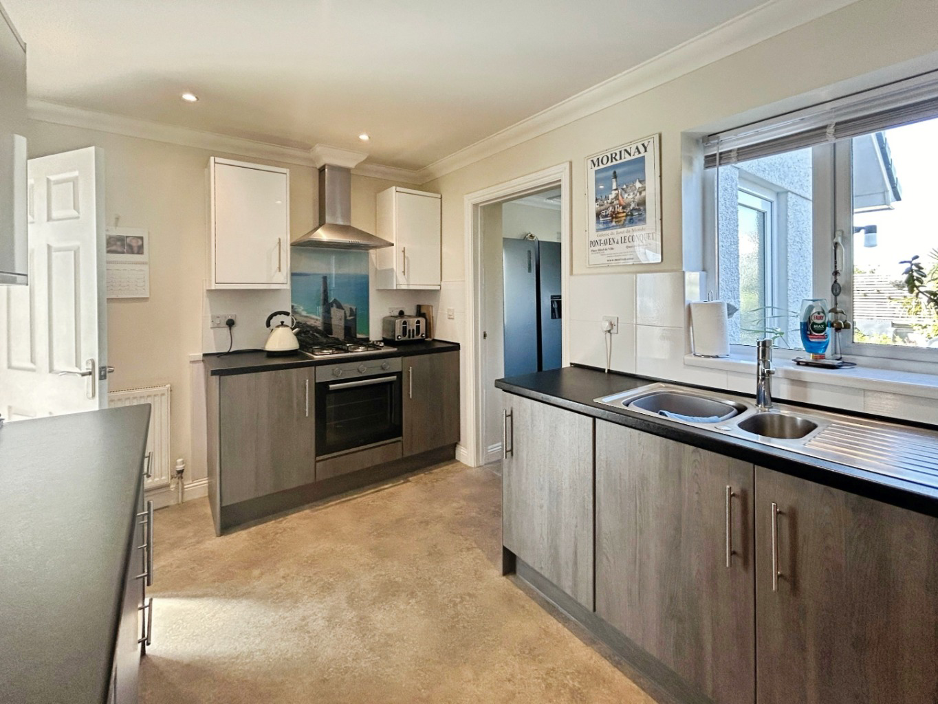 Redruth, Spacious family home, photo 7