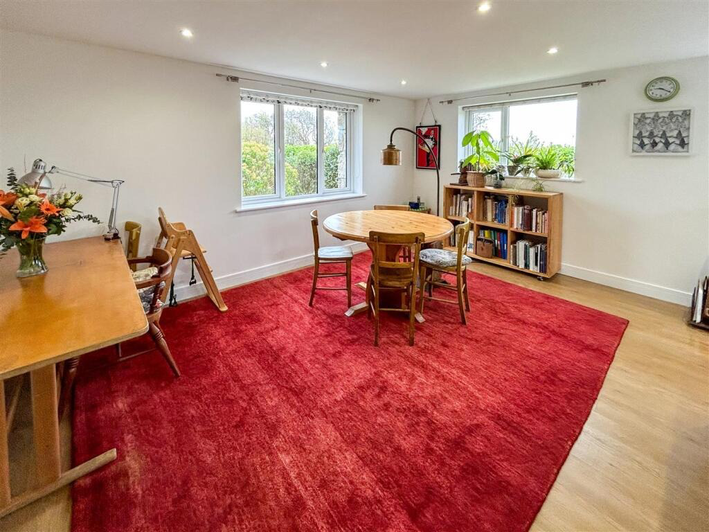 Large detached family home, Hayle Road, Nancegollan, photo 9