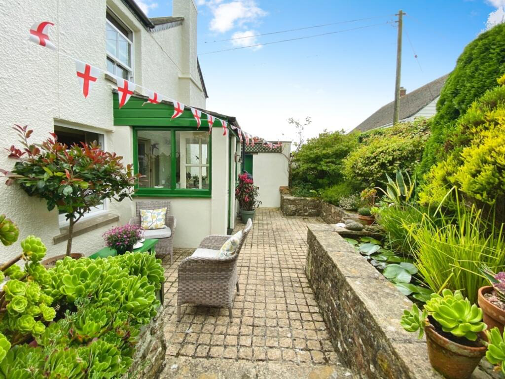 Characterful family home, Nancegollan, photo 19