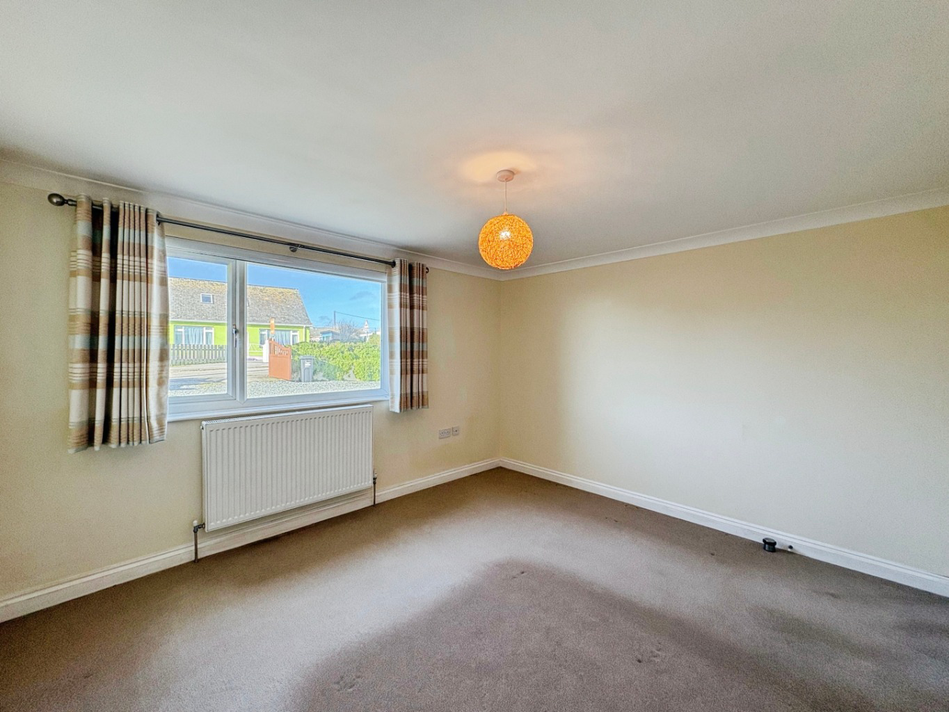 The Lizard, Versatile bungalow with no chain, photo 10
