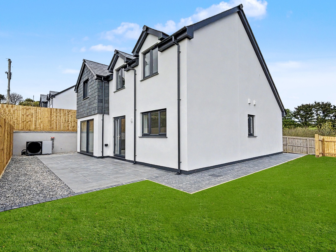 Whitecross, Exceptional new build home