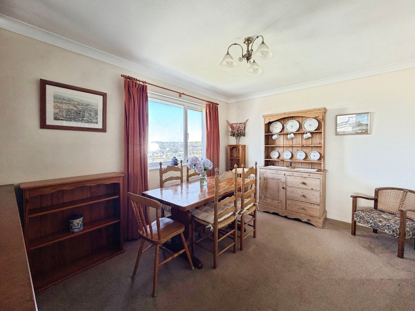 Porthleven, Spacious home with sea and countryside views, photo 9