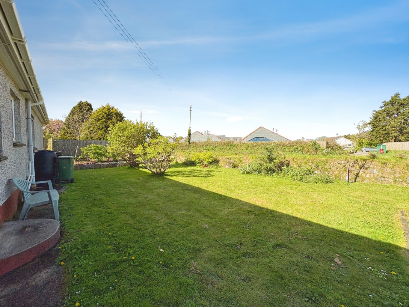 Leedstown, Bungalow set on a generous plot, photo 12