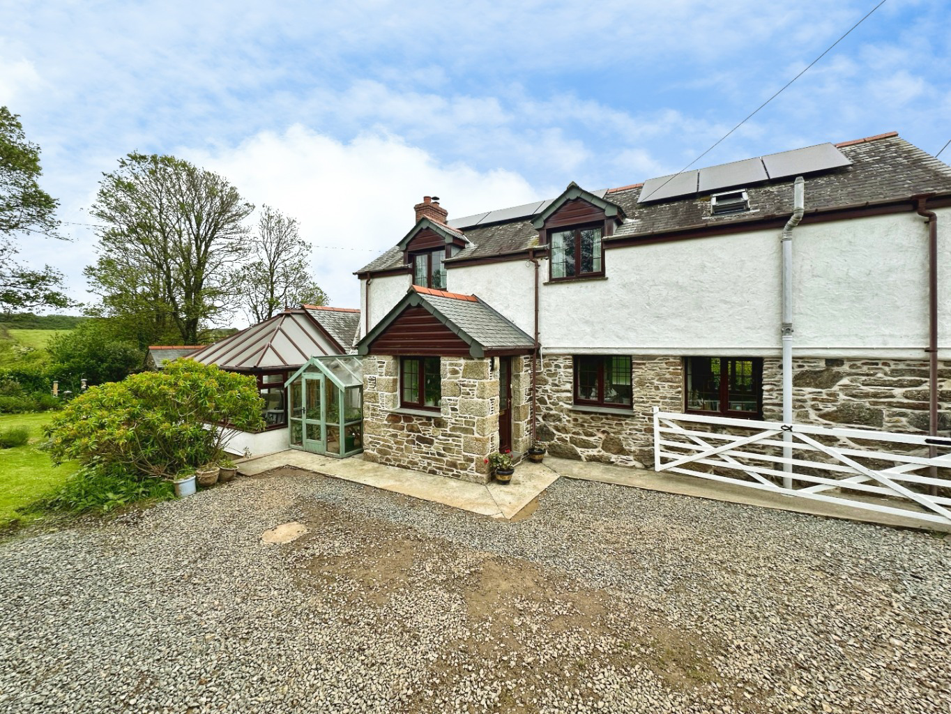 Near Manaccan, Well presented, spacious home, photo 23