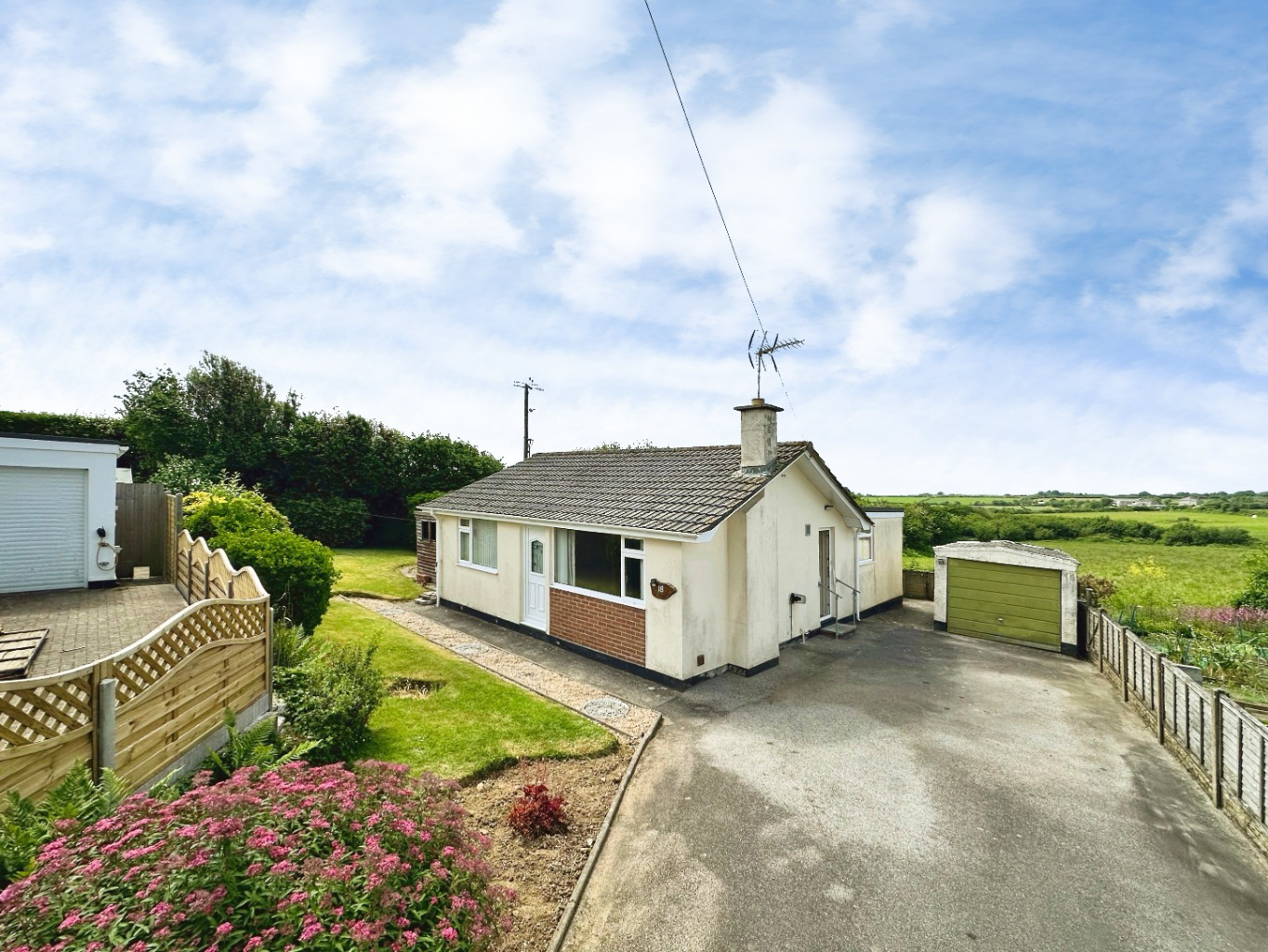 Gwinear, Detached bungalow with fantastic potential, photo 17