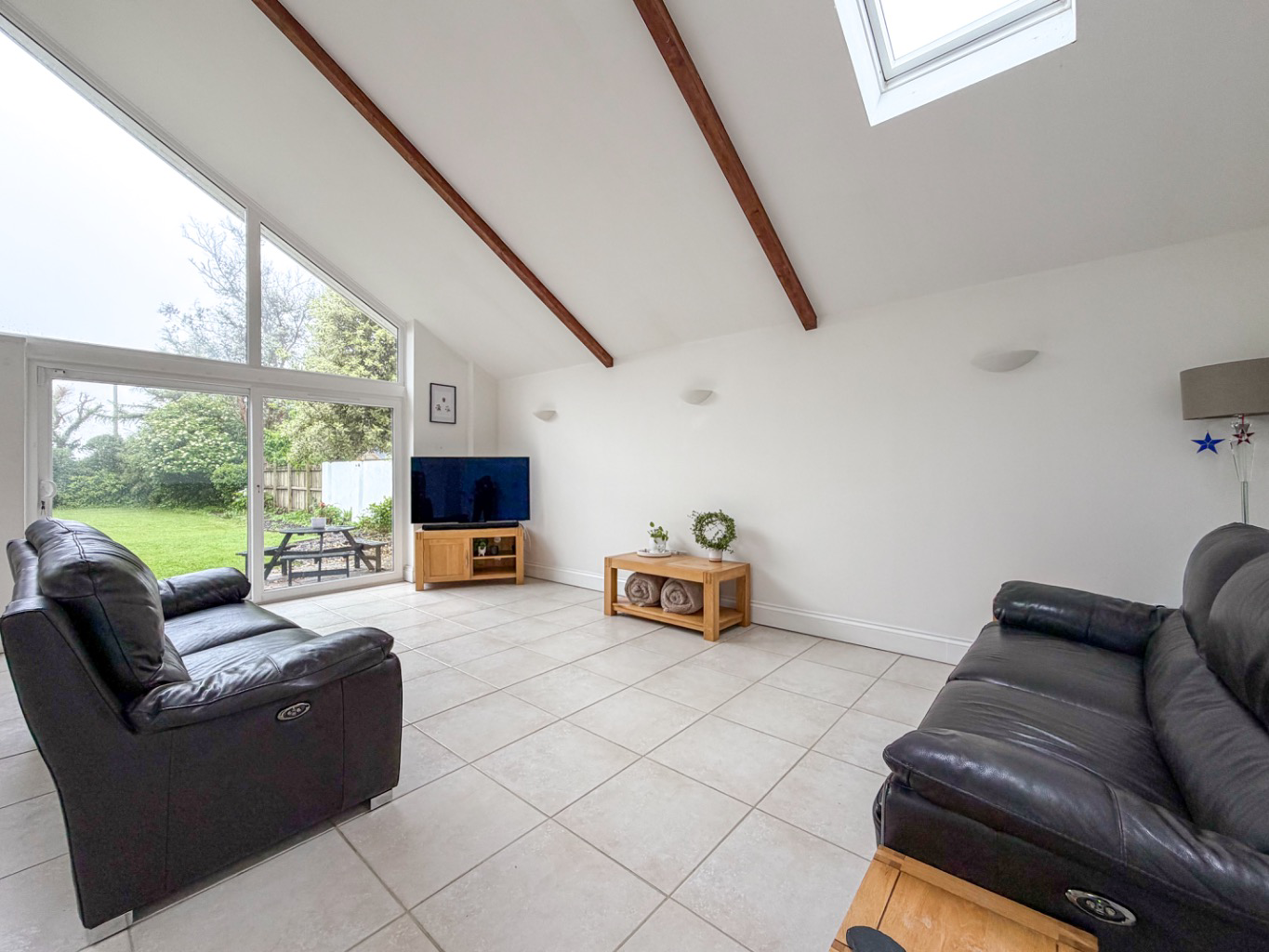 Leedstown, Impressive and spacious four bed home, photo 8