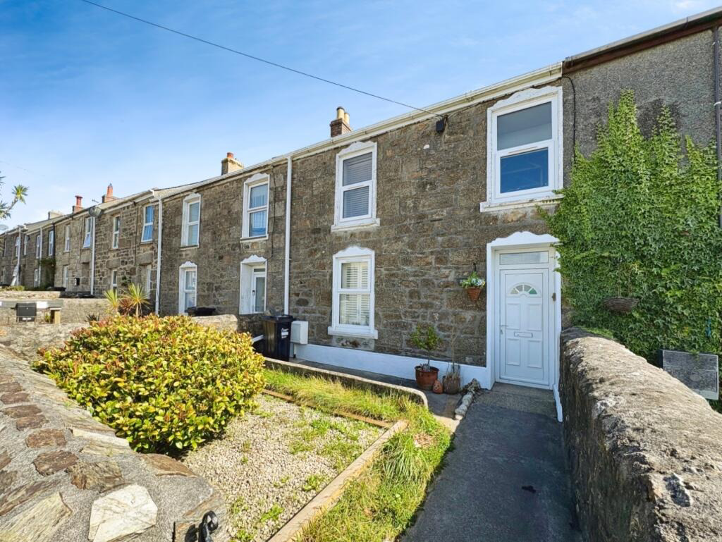 Troon, Stone fronted terraced cottage