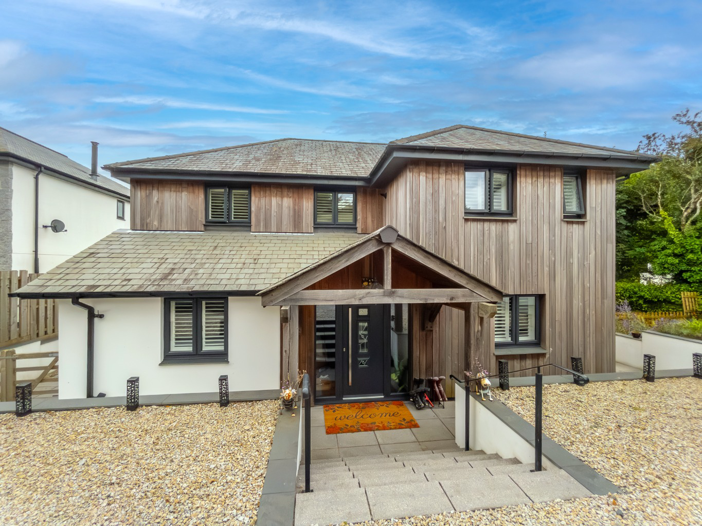Crowntown, Stunning detached four bedroom home
