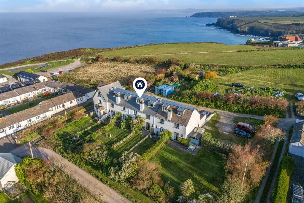 Cottage with Sea Views, Mullion Cove, photo 15