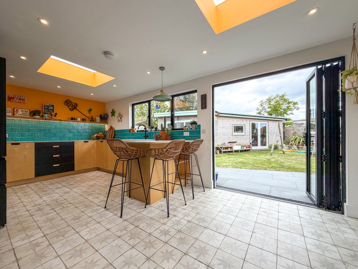 Camborne, Spacious detached bungalow, photo 7