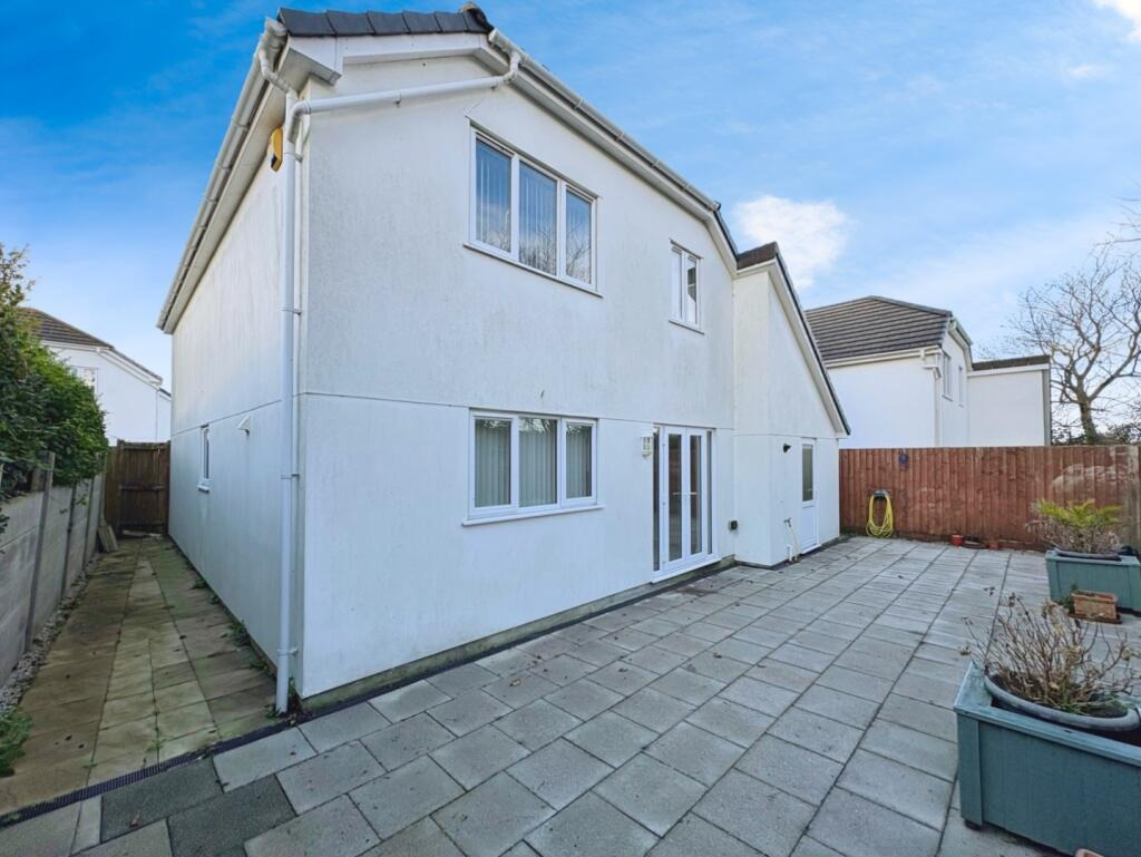Connor Downs, Spacious family home, photo 19