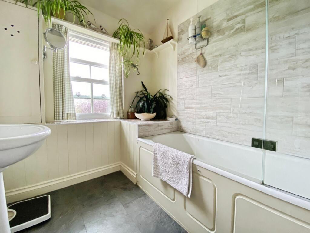 Characterful family home, Nancegollan, photo 15