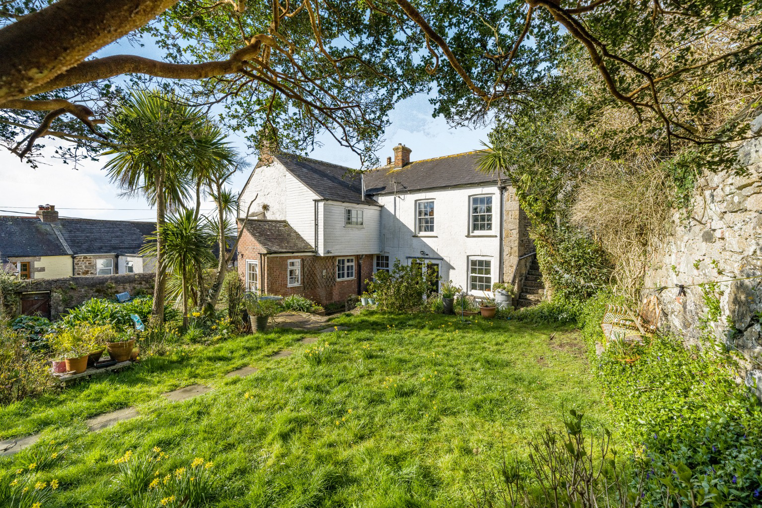 Helston, Grade II listed spacious character property