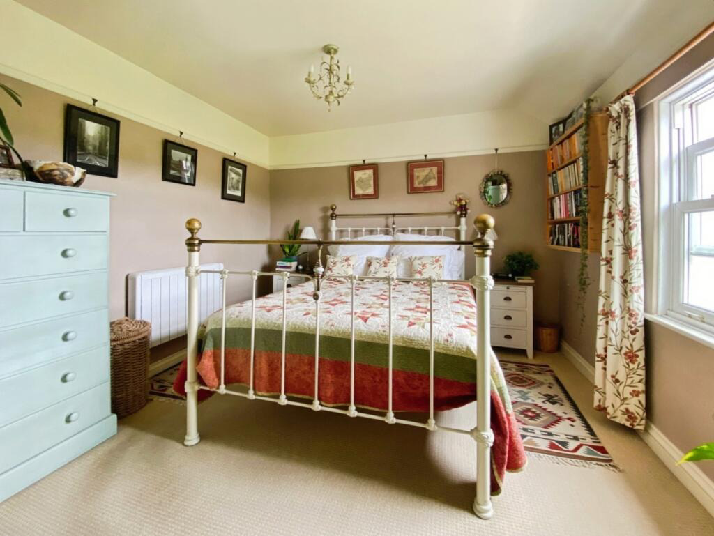 Characterful family home, Nancegollan, photo 6