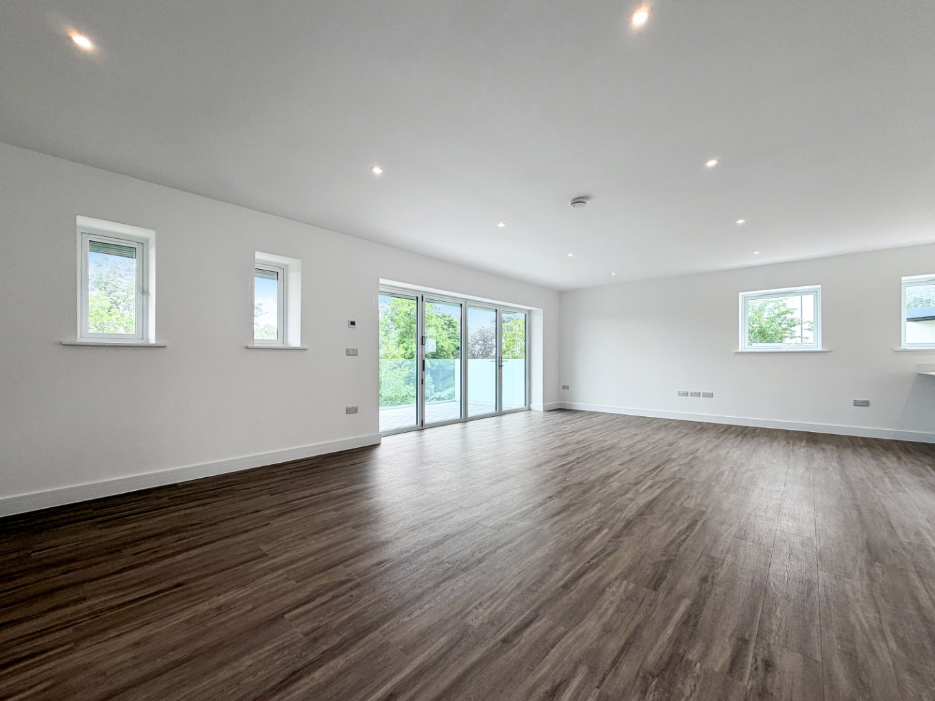 Truro, Stunning brand new four bed home, photo 2