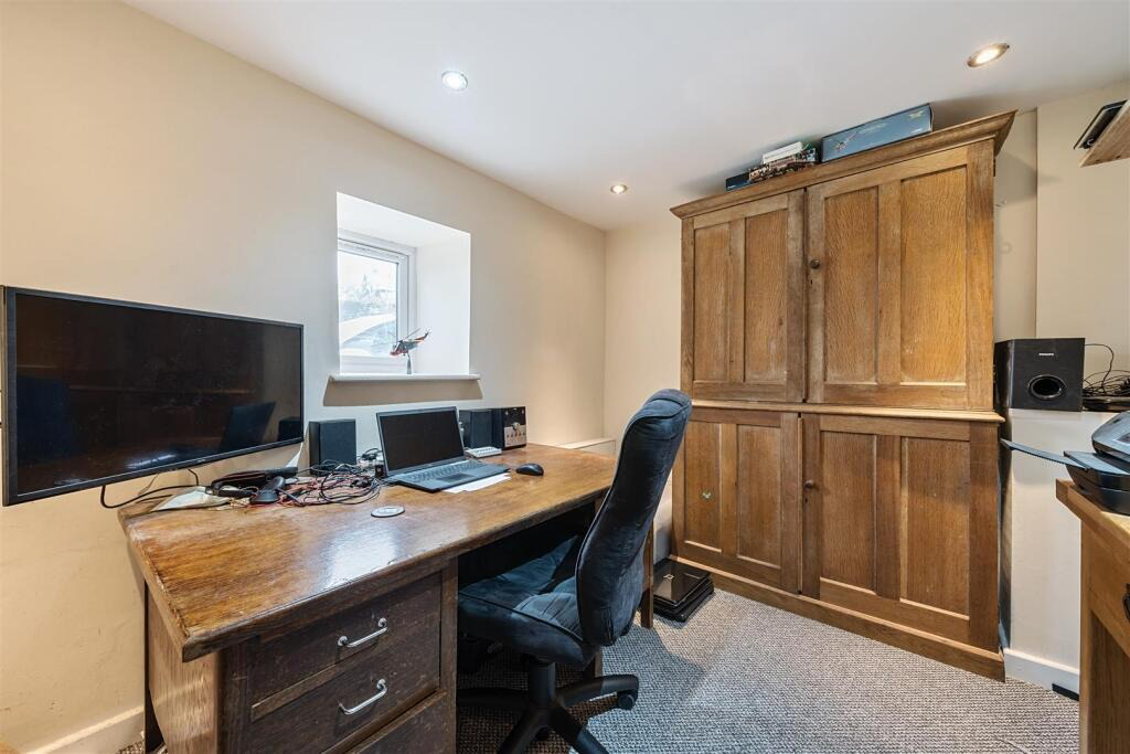 Beacon, Charming semi-detached cottage with land, photo 7