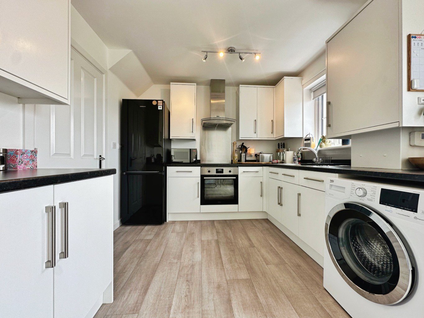 Ashton, Modern two bed home, photo 2