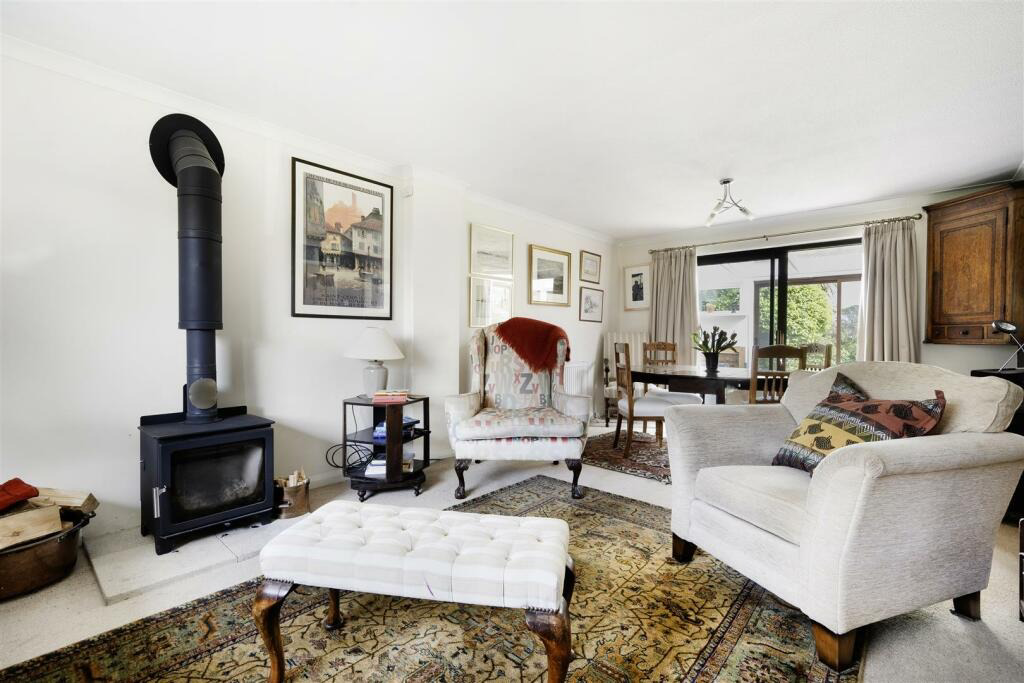 Mullion, Spacious four bed home, photo 3