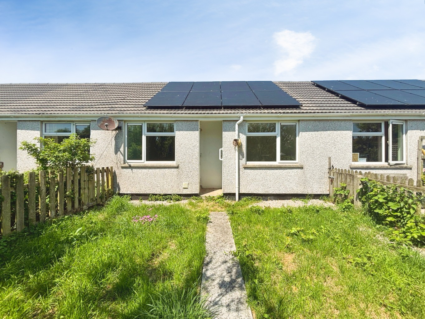 The Lizard, One bed bungalow with no chain