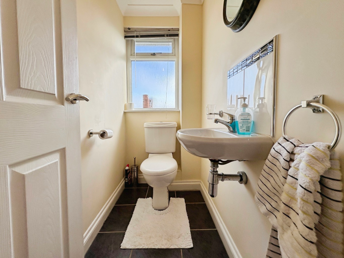 The Lizard, Versatile bungalow with no chain, photo 14