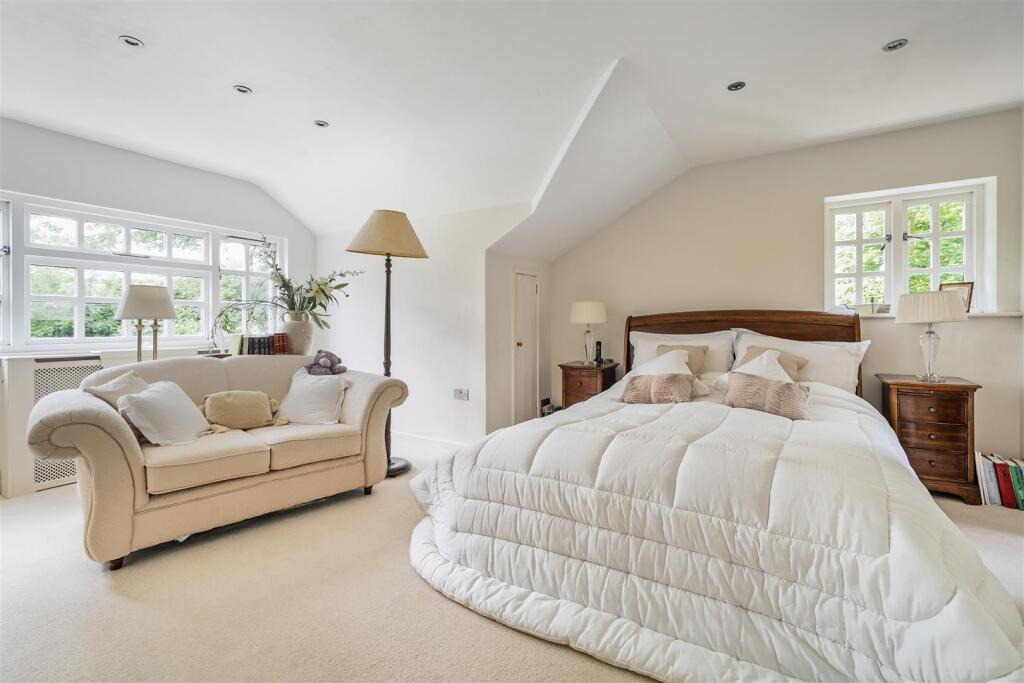 Wendron Nr Helston, Home with approximately 1.75 acres, photo 16
