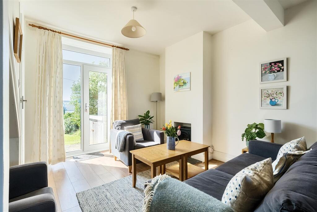 Cottage Near the Beach with Parking, Mullion Cove, photo 2