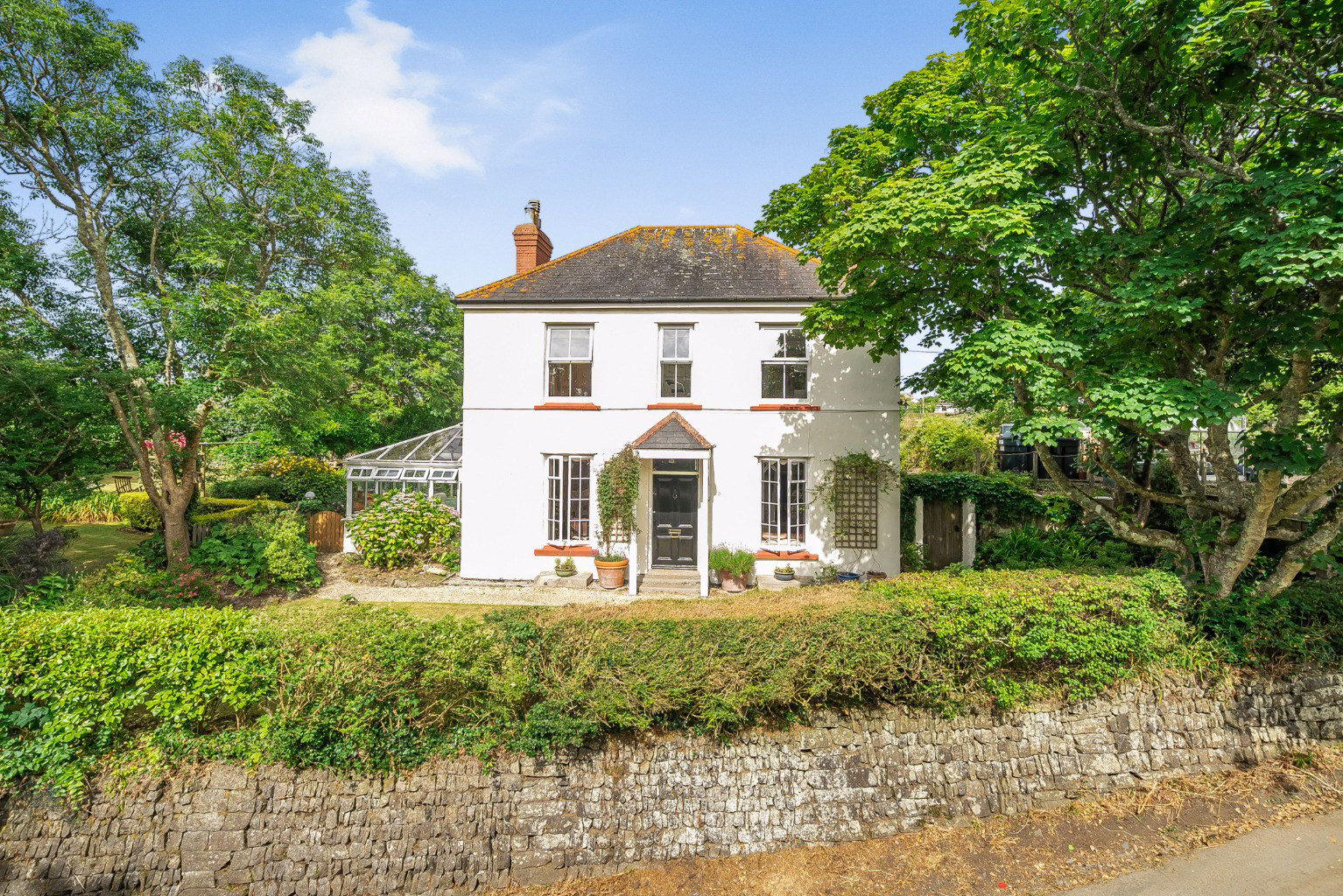 Mullion, Detached versatile home in village location