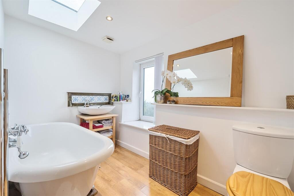 Beacon, Charming semi-detached cottage with land, photo 18