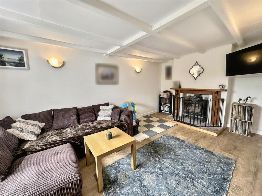 Cottage in countryside setting, Lowertown, photo 4
